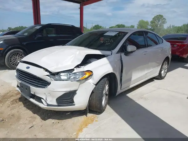 3FA6P0HD0LR264147 2020 FORD FUSION - Image 2