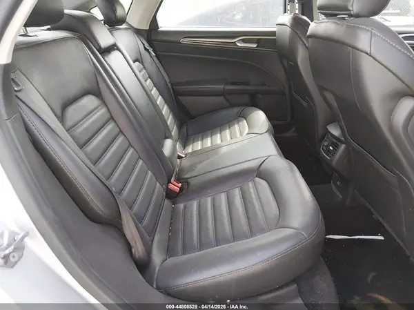 3FA6P0HD1GR105272 2016 FORD FUSION - Image 8