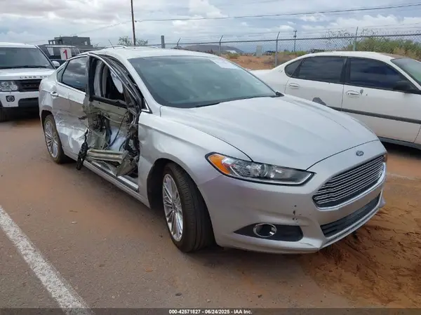 3FA6P0HD1GR139938 2016 FORD FUSION - Image 1