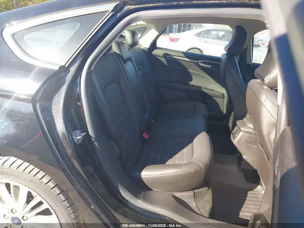 3FA6P0HD1GR144413 2016 FORD FUSION - Image 8