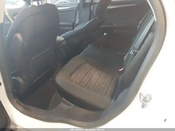 3FA6P0HD1GR162619 2016 FORD FUSION - Image 8