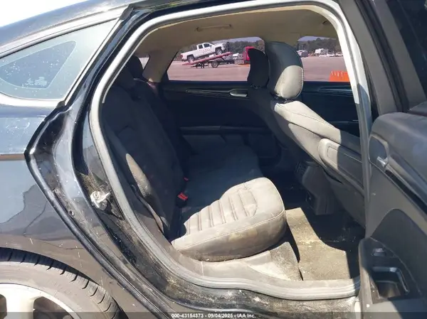 3FA6P0HD1GR245418 2016 FORD FUSION - Image 8