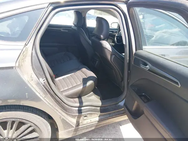 3FA6P0HD1GR273719 2016 FORD FUSION - Image 8