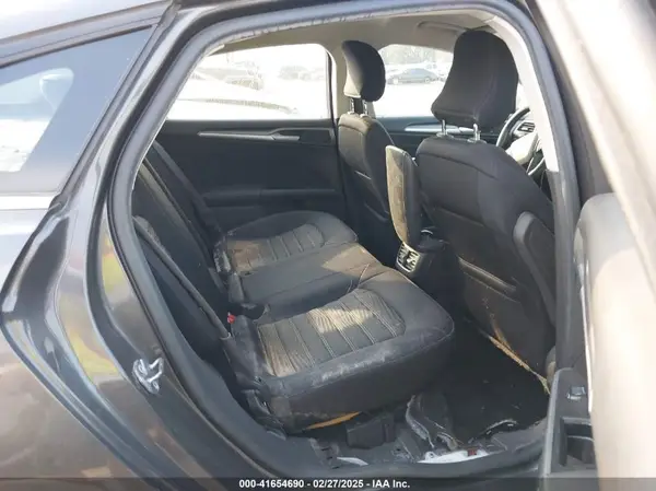 3FA6P0HD1GR305276 2016 FORD FUSION - Image 8