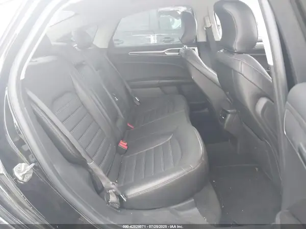 3FA6P0HD1GR327584 2016 FORD FUSION - Image 8