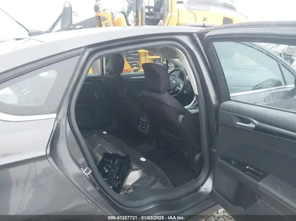 3FA6P0HD1GR336155 2016 FORD FUSION - Image 8