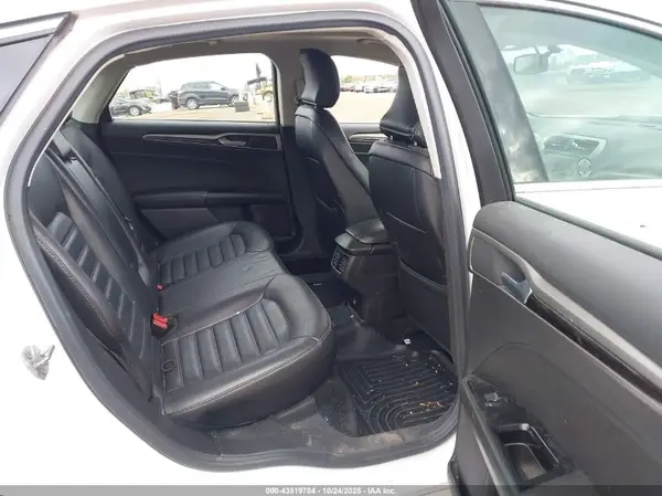 3FA6P0HD1GR347236 2016 FORD FUSION - Image 8