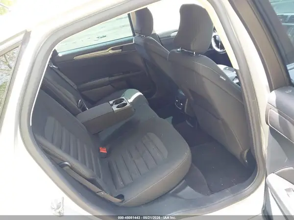 3FA6P0HD1HR126382 2017 FORD FUSION - Image 8