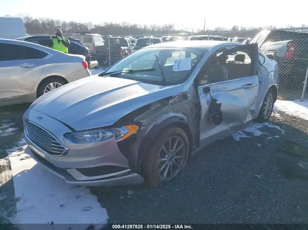 3FA6P0HD1HR126477 2017 FORD FUSION - Image 2