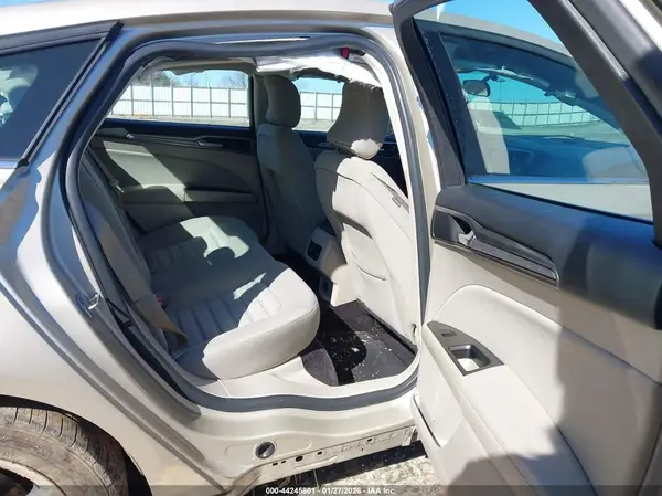 3FA6P0HD1HR126771 2017 FORD FUSION - Image 8