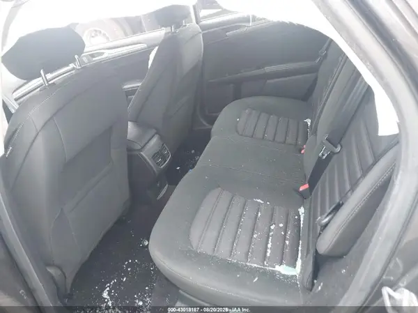 3FA6P0HD1HR139004 2017 FORD FUSION - Image 8