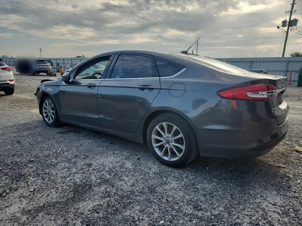 3FA6P0HD1HR140041 2017 FORD FUSION - Image 2