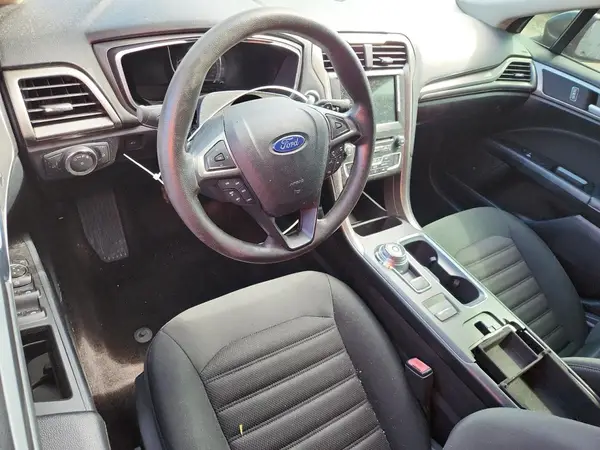 3FA6P0HD1HR140041 2017 FORD FUSION - Image 8