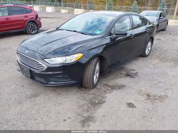 3FA6P0HD1HR154019 2017 FORD FUSION - Image 2