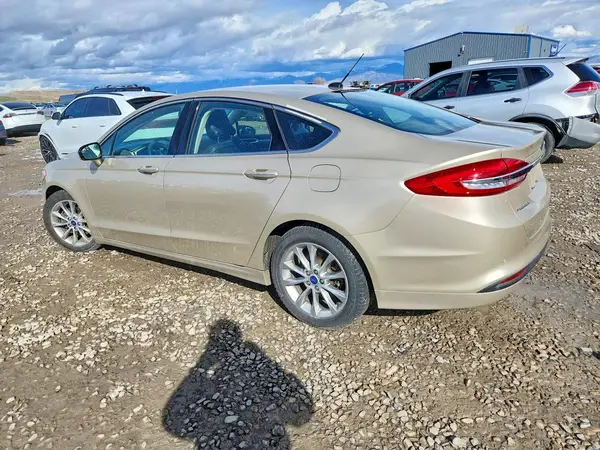 3FA6P0HD1HR157485 2017 FORD FUSION - Image 2