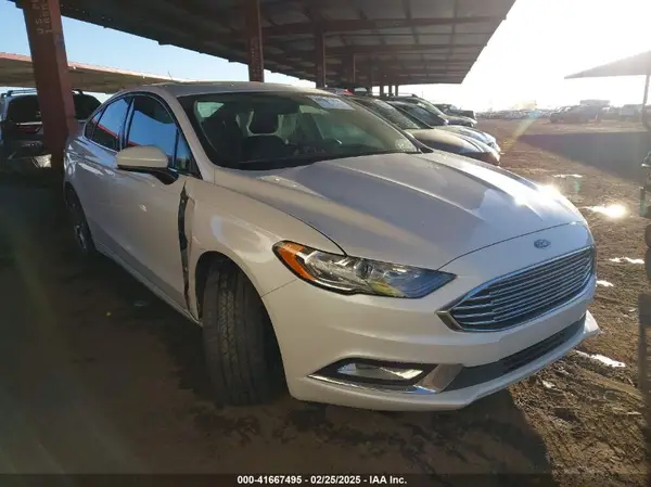 3FA6P0HD1HR167756 2017 FORD FUSION - Image 1