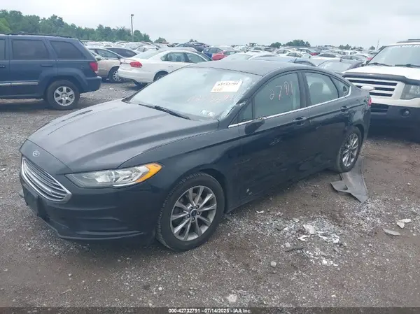 3FA6P0HD1HR169703 2017 FORD FUSION - Image 2