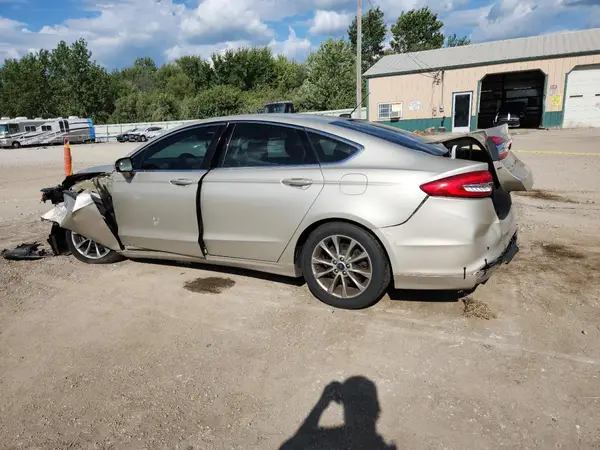 3FA6P0HD1HR205423 2017 FORD FUSION - Image 2