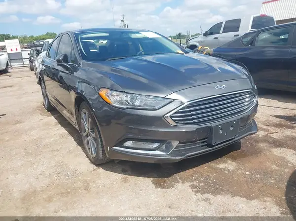3FA6P0HD1HR214395 2017 FORD FUSION - Image 1