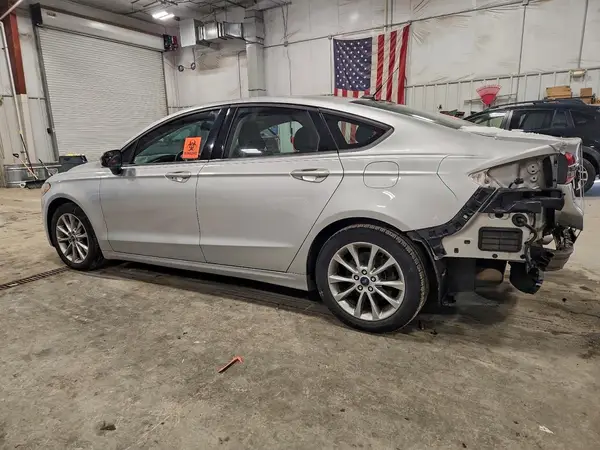 3FA6P0HD1HR220598 2017 FORD FUSION - Image 2