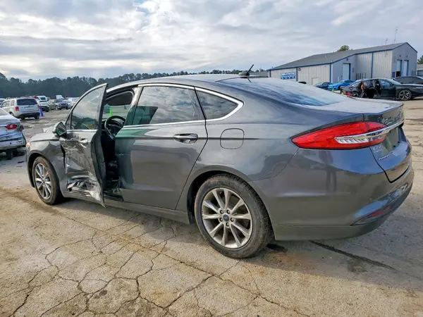 3FA6P0HD1HR227843 2017 FORD FUSION - Image 2