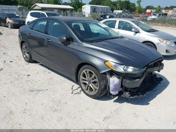 3FA6P0HD1HR249941 2017 FORD FUSION - Image 1