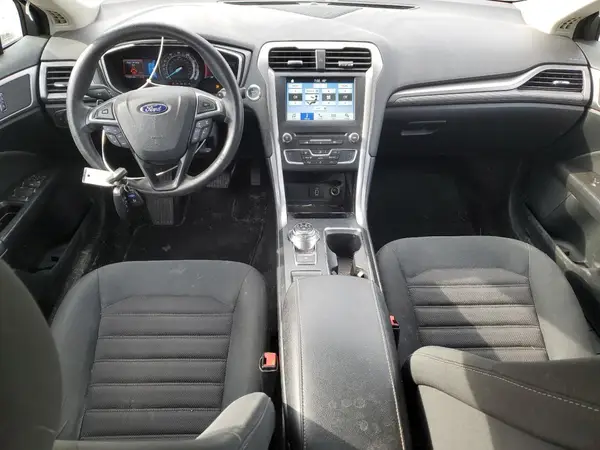 3FA6P0HD1HR250782 2017 FORD FUSION - Image 8