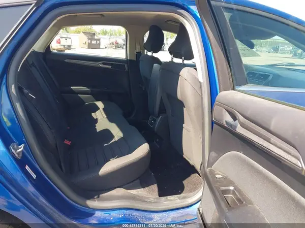 3FA6P0HD1HR251012 2017 FORD FUSION - Image 8