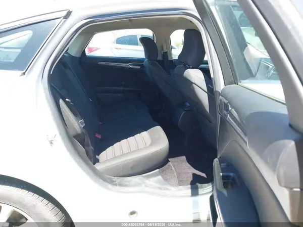 3FA6P0HD1HR252564 2017 FORD FUSION - Image 8