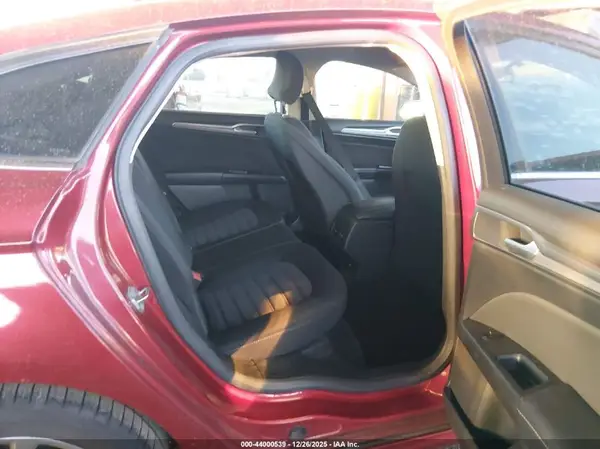 3FA6P0HD1HR252970 2017 FORD FUSION - Image 8