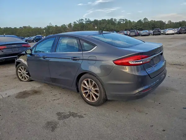 3FA6P0HD1HR256517 2017 FORD FUSION - Image 2