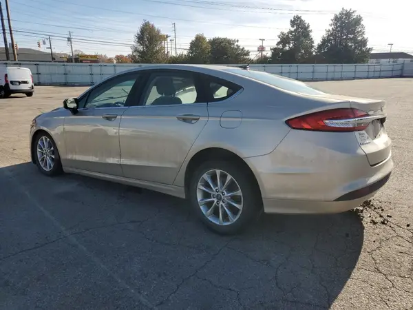 3FA6P0HD1HR272135 2017 FORD FUSION - Image 2