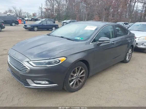 3FA6P0HD1HR272524 2017 FORD FUSION - Image 2