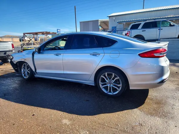 3FA6P0HD1HR274788 2017 FORD FUSION - Image 2