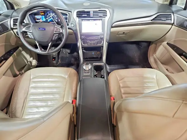 3FA6P0HD1HR292028 2017 FORD FUSION - Image 8