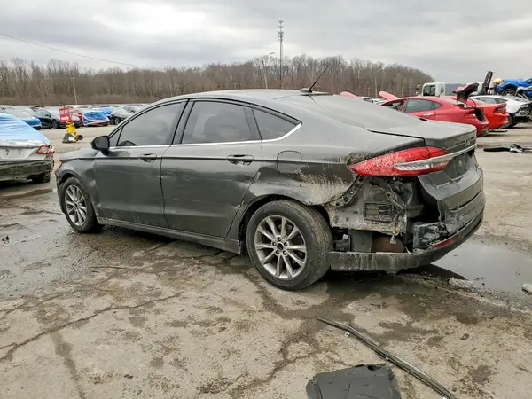3FA6P0HD1HR298475 2017 FORD FUSION - Image 2