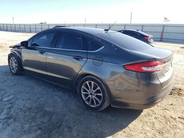 3FA6P0HD1HR303965 2017 FORD FUSION - Image 2