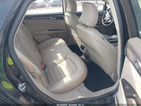 3FA6P0HD1HR303982 2017 FORD FUSION - Image 8