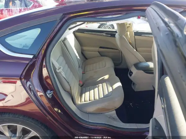 3FA6P0HD1HR304193 2017 FORD FUSION - Image 8