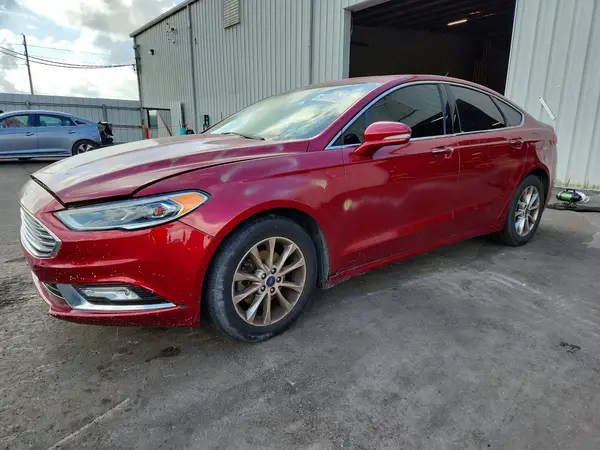 3FA6P0HD1HR309586 2017 FORD FUSION - Image 1
