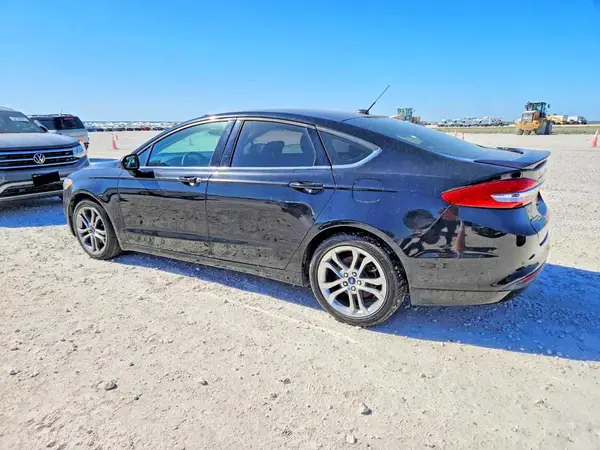 3FA6P0HD1HR311905 2017 FORD FUSION - Image 2