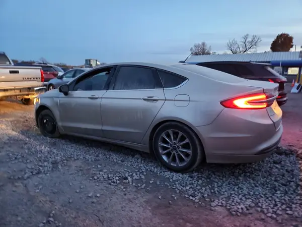 3FA6P0HD1HR316666 2017 FORD FUSION - Image 2