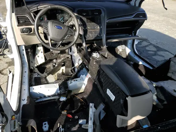 3FA6P0HD1HR317431 2017 FORD FUSION - Image 8