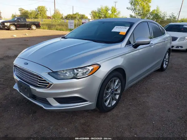 3FA6P0HD1HR321916 2017 FORD FUSION - Image 2