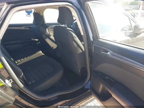 3FA6P0HD1HR333547 2017 FORD FUSION - Image 8