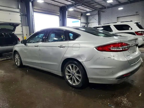 3FA6P0HD1HR335783 2017 FORD FUSION - Image 2