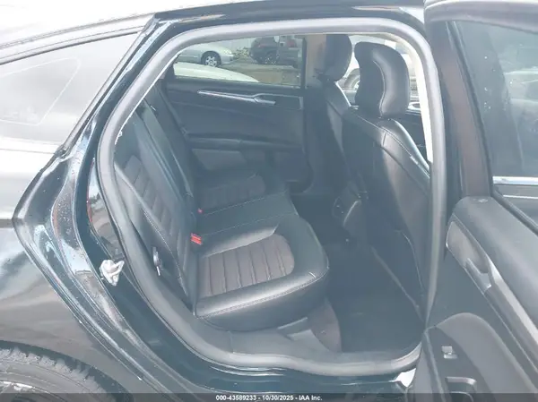3FA6P0HD1HR340577 2017 FORD FUSION - Image 8
