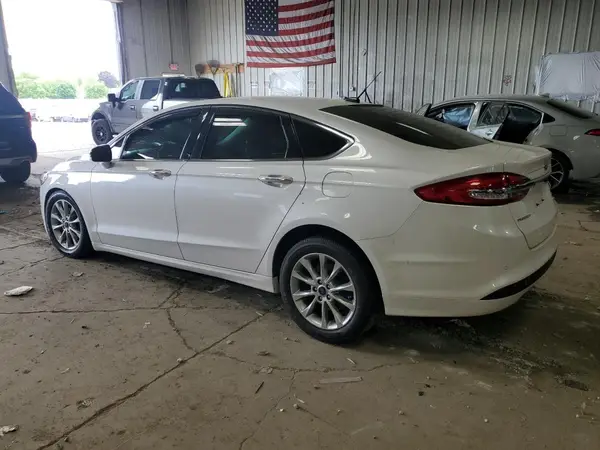 3FA6P0HD1HR347819 2017 FORD FUSION - Image 2