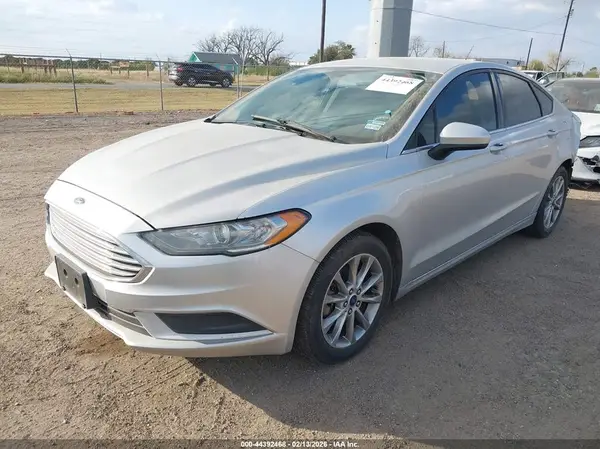 3FA6P0HD1HR366970 2017 FORD FUSION - Image 2