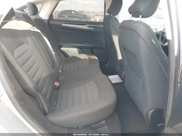 3FA6P0HD1HR366970 2017 FORD FUSION - Image 8